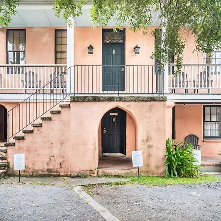 Unique & Charming 1 Bedroom One Block To King St Charleston Exterior photo